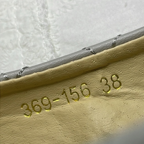HP!! Tory Burch Gray & Gold Ballet Flats with Logo Medallion - Picture 8 of 12